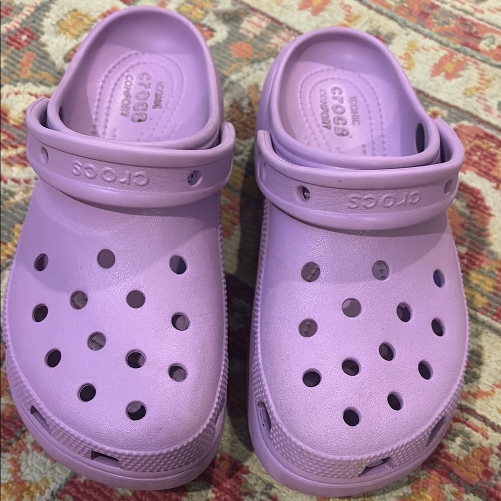 Crocs womens platform Classic Clog - Purple